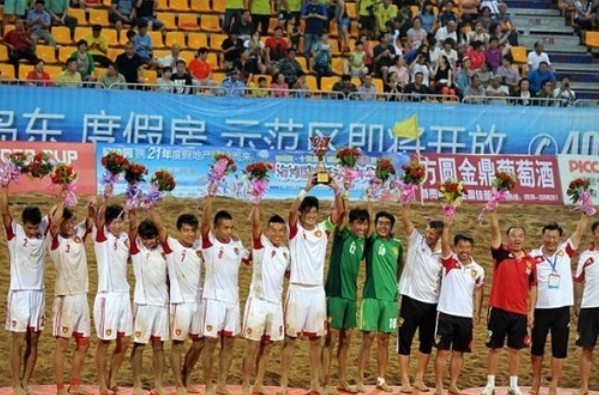 十里金滩百万赞助亚沙足球比赛中国首次夺冠
