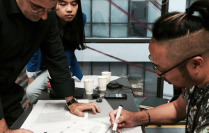 米兰理工学院：刘圣权与老师探讨设计方案
