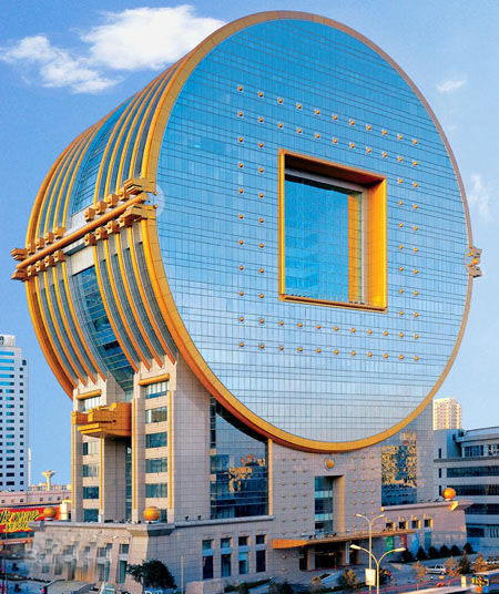 因此许多人对中国建筑物感到非常好奇,盘点中国最奇葩建筑.