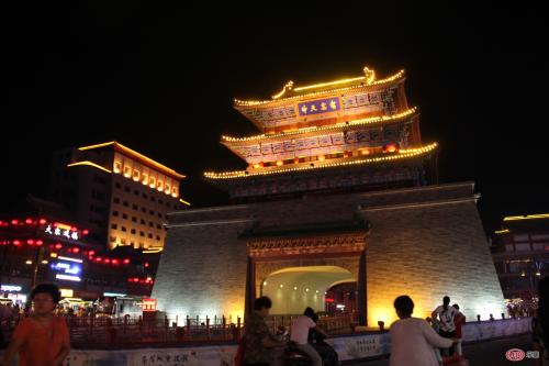 天津鼓楼海鲜夜市(4)
