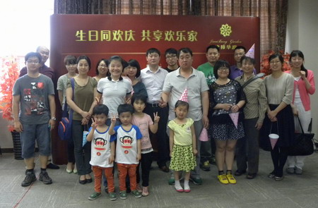 图为建邦华庭活动现场