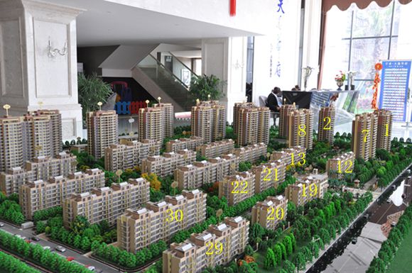 天逸华府工程进度谍照 在建高层项目即将封顶_宇业