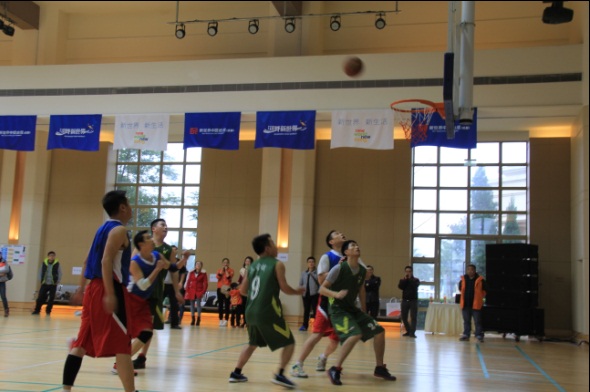 天府新区政务英雄篮球赛在河畔新世界完美收官