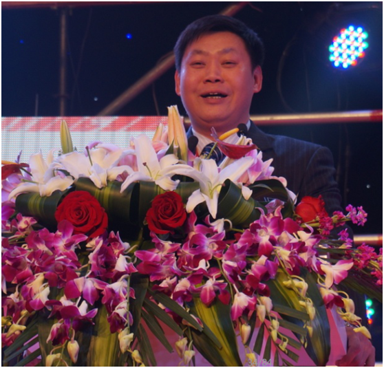 上海大巨龙董事长李德荣