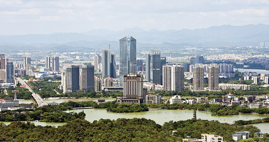 惠州半年GDP增幅领跑珠三角 商品房销售额增