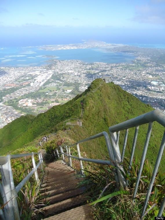 美国夏威夷的人气景点就是被称为天堂的阶梯
