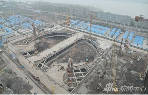武汉绿地中心地下室土方开挖及支撑工程开工仪