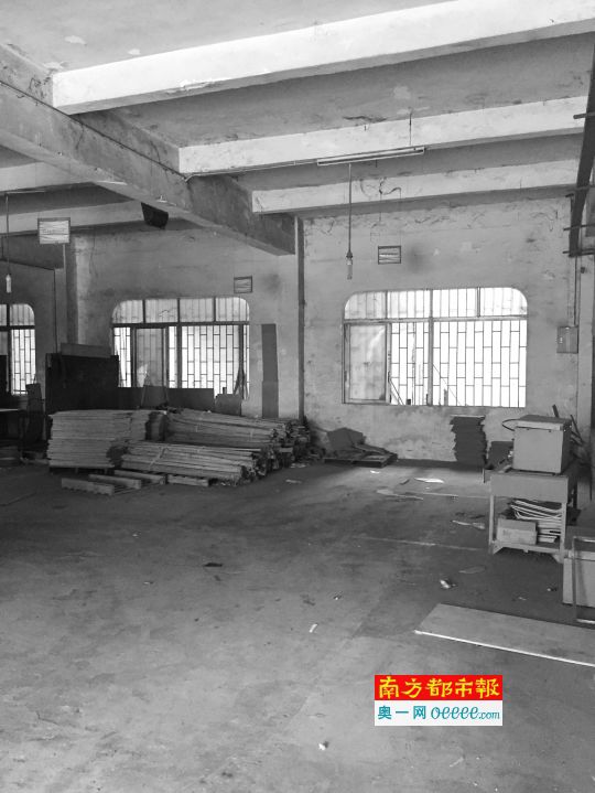 厂内仓库成品被搬走。 南都记者 唐建丰 摄