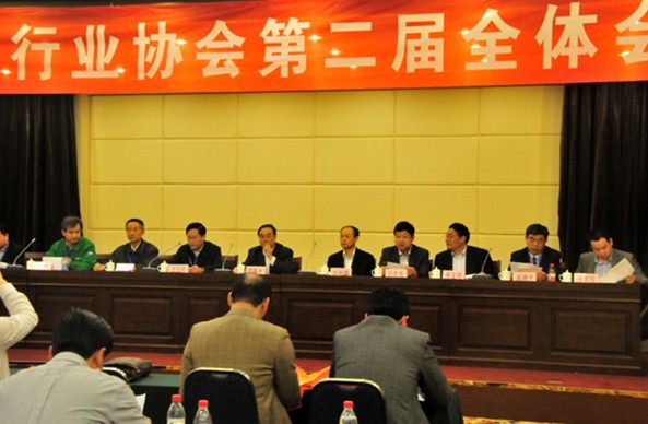 瑞特申文明当选新一届山东省太阳能行业协会会