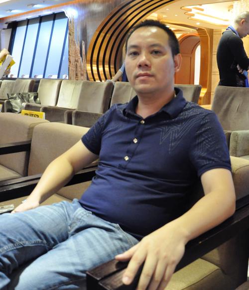 新中源陶瓷市场总监郭浩 新中源陶瓷市场总监郭浩