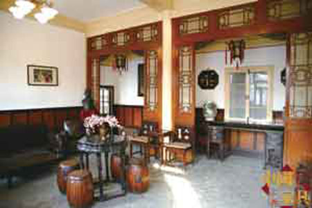 中国戏曲艺术大师梅兰芳故居的家具与陈设
