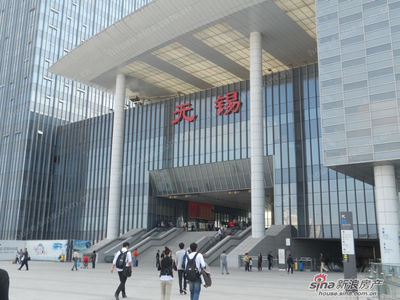 世茂首府 周边配套 高铁无锡站(火车站北广场)