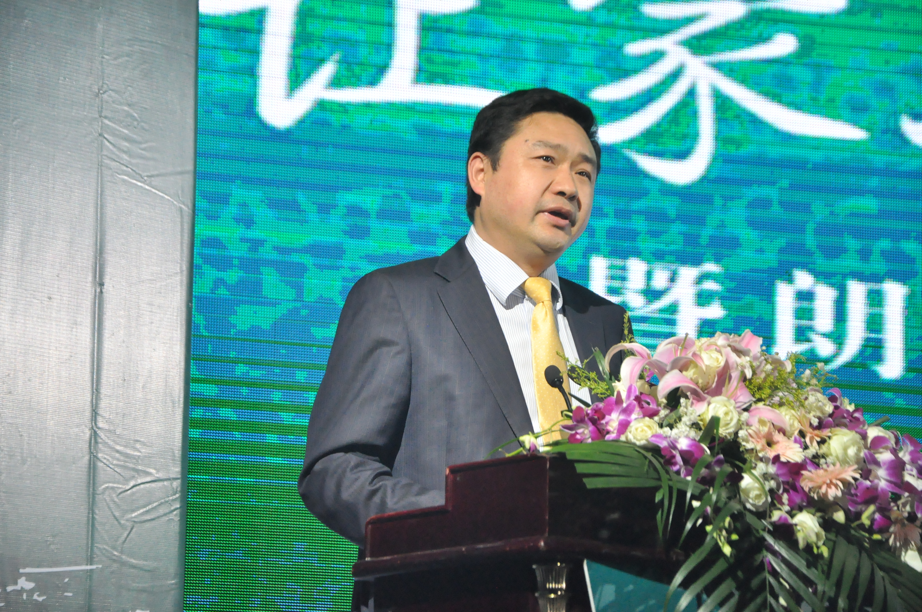 张家港国泰集团董事长_张家港国泰蔡晓东