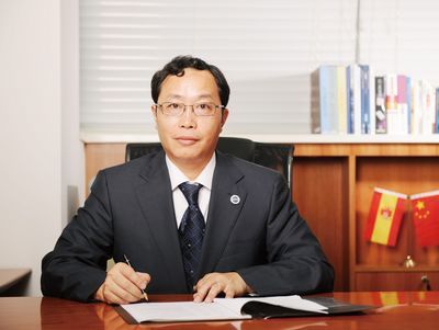 西蒙集团董事长_西蒙集团连茹总裁图片