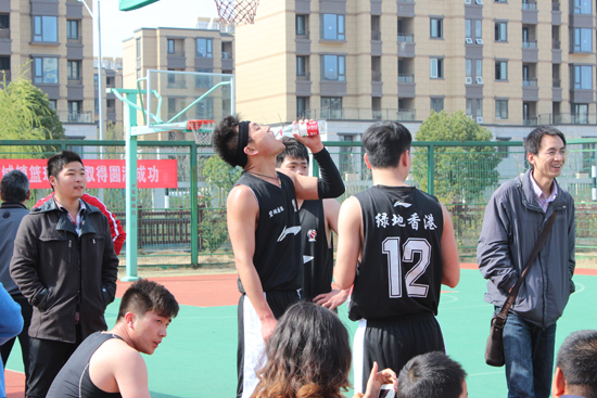 碧湖国际绿地香港杯篮球联赛引爆周末