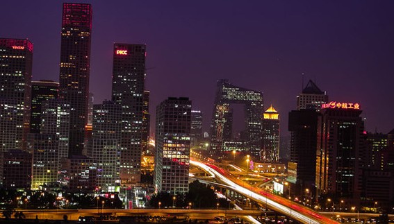 北京上海gdp会越来越大吗_上海夜景