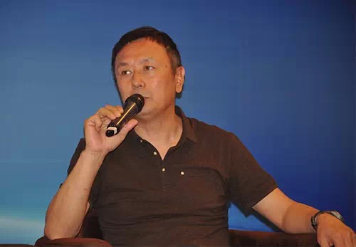 元洲裝飾董事長 李泰巖
