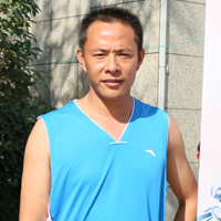 陆钢