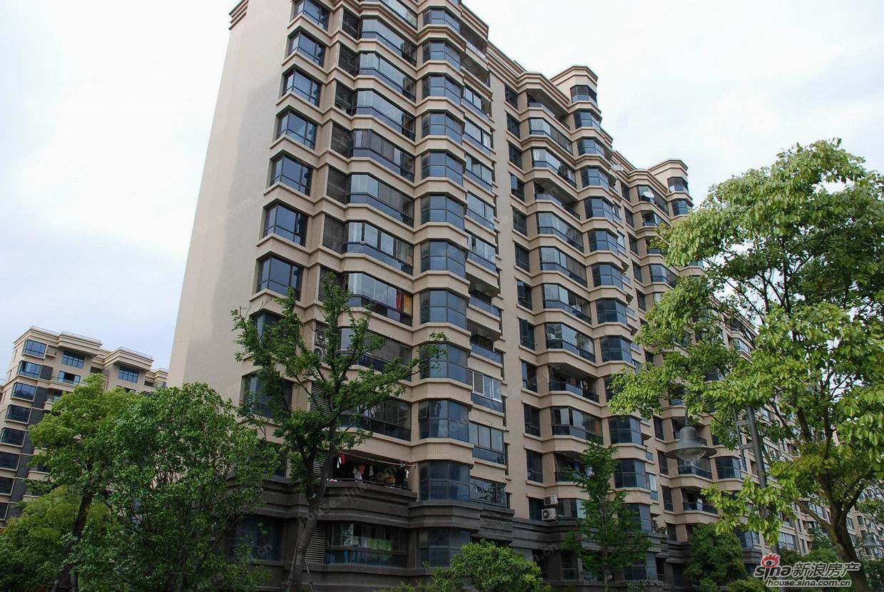 上海九城湖滨国际公寓图片